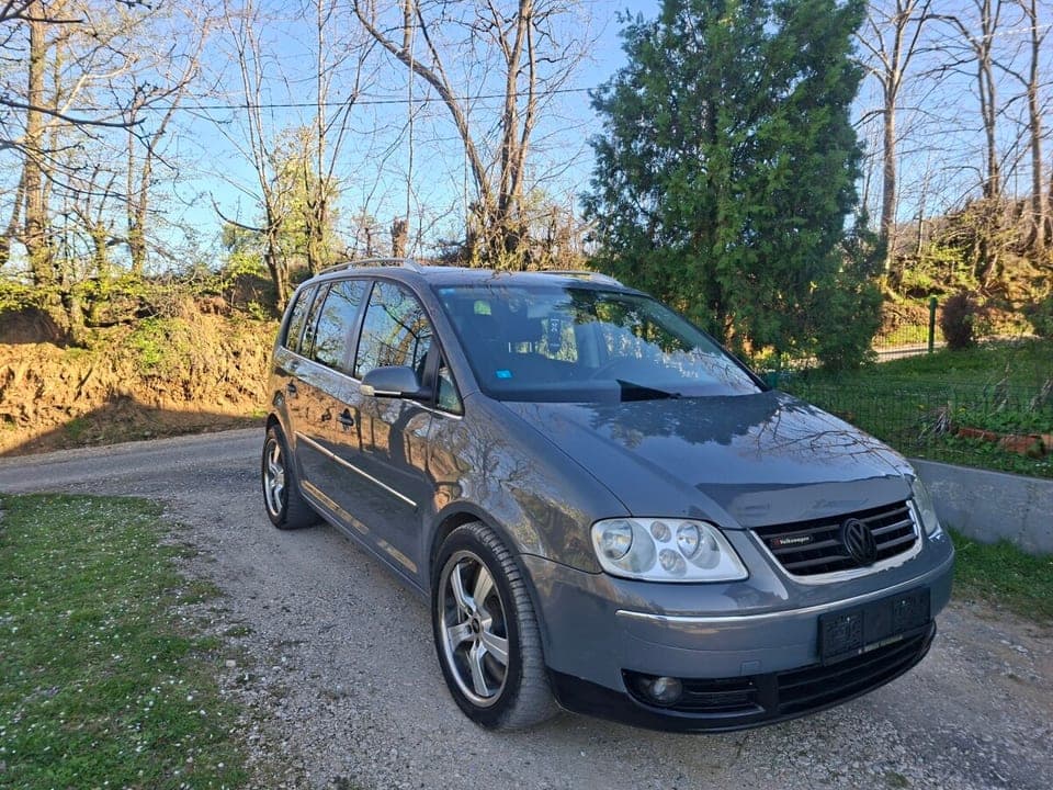 Volkswagen Touran 2006 Tešanj 1