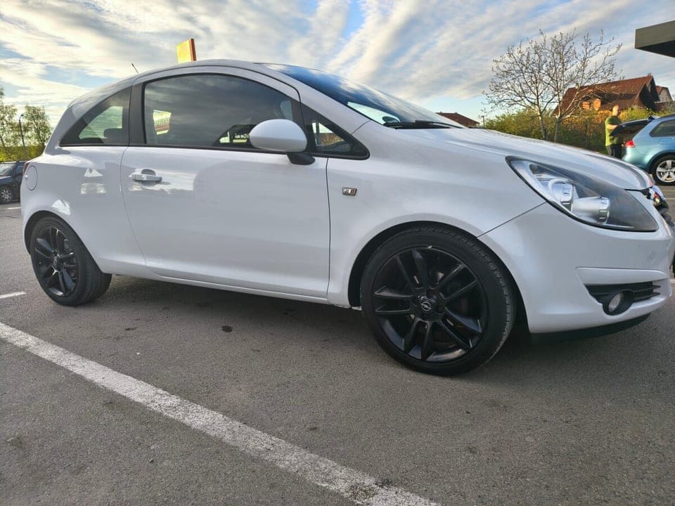 Opel Corsa 2010 Prijedor 1