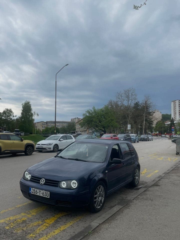 Volkswagen E-Golf 2001 Tuzla 1