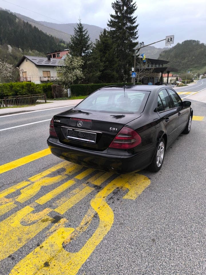 Mercedes-Benz CE 220 2003 Jajce 1