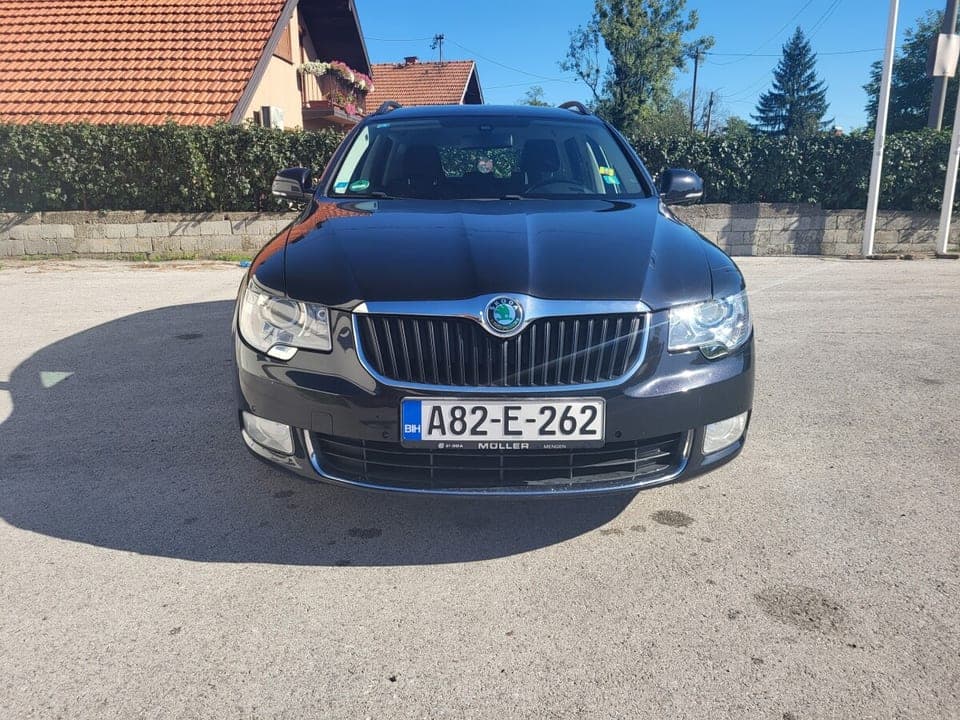 Skoda Superb 2011 Živinice 1