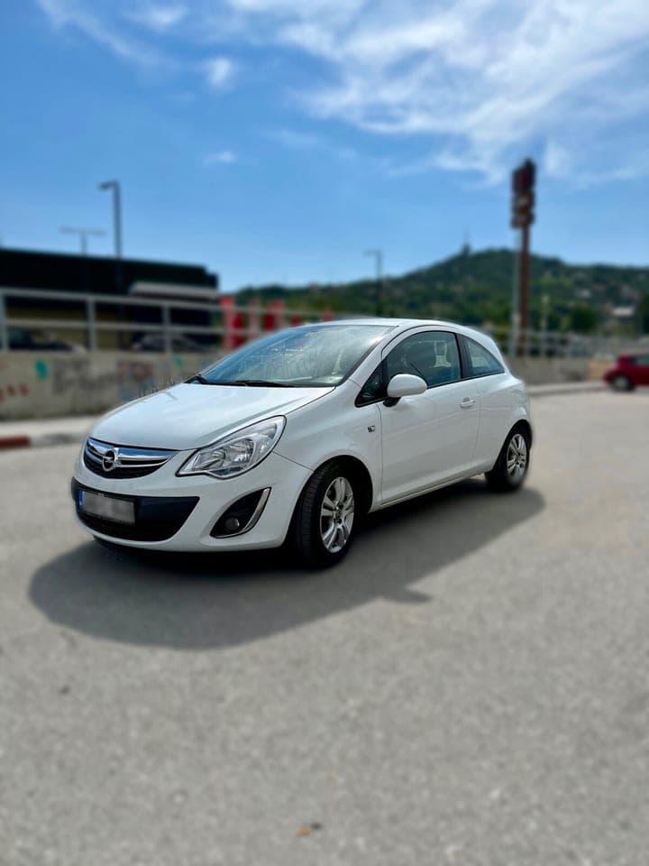 Opel Corsa 2012 Sarajevo 1