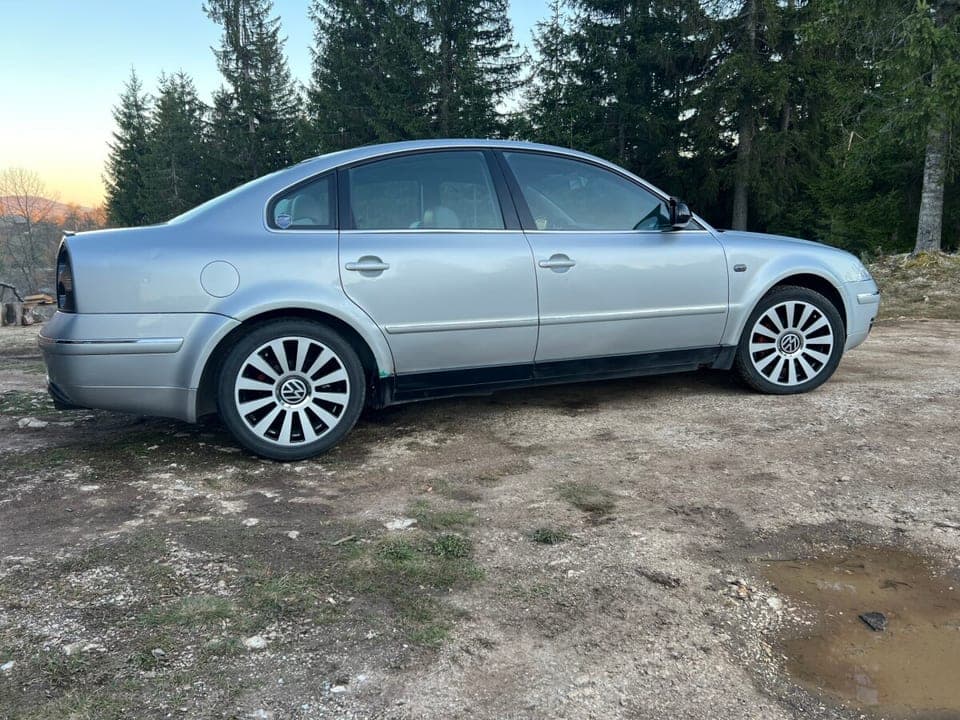 Volkswagen Passat 2001 Ilijaš 1