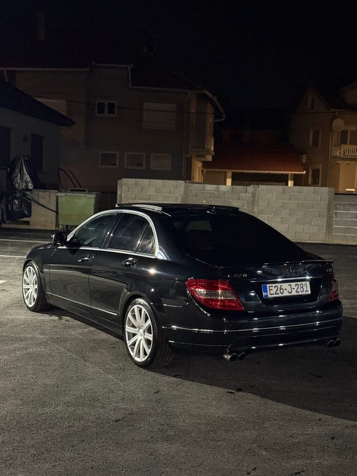 Mercedes-Benz 220 2008 Bijeljina 1
