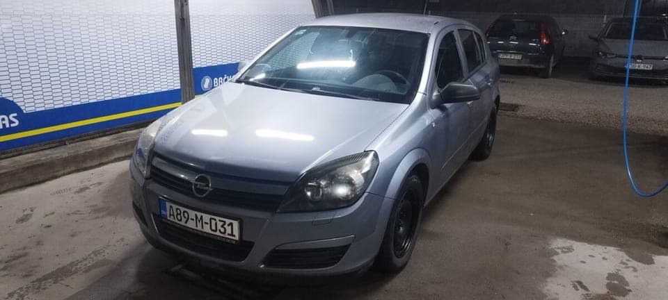 Opel Astra 2005 Doboj 1