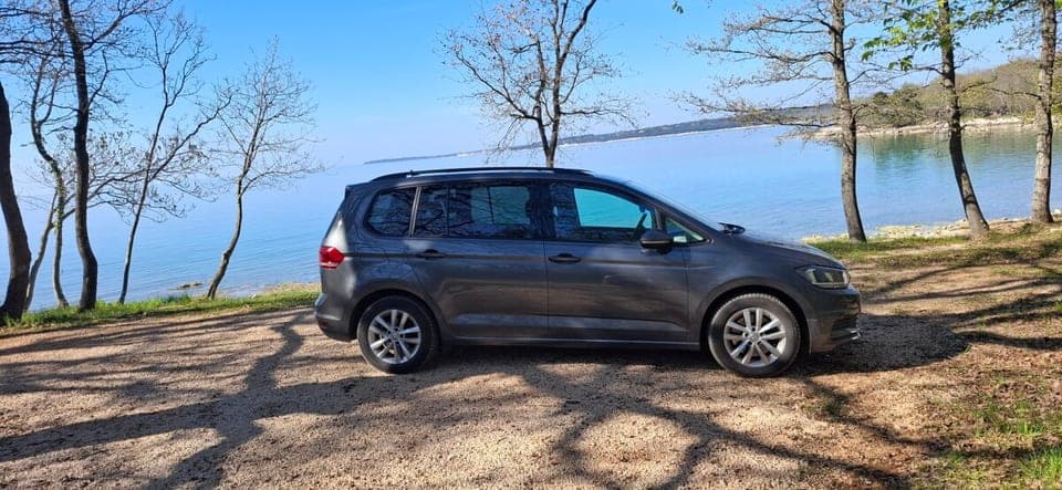 Volkswagen Touran 2019 Živinice 1