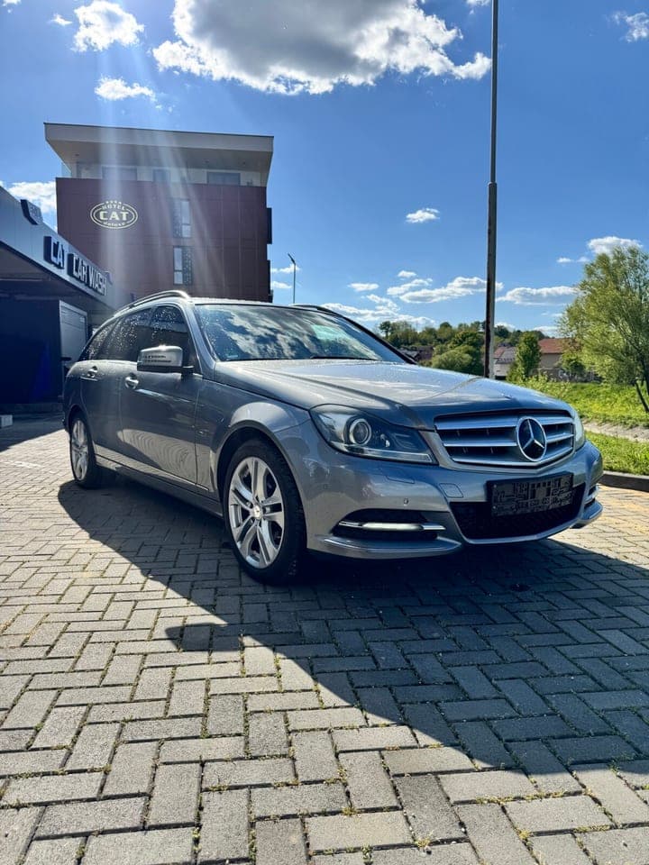 Mercedes-Benz C 250 2012 Sanski Most 1
