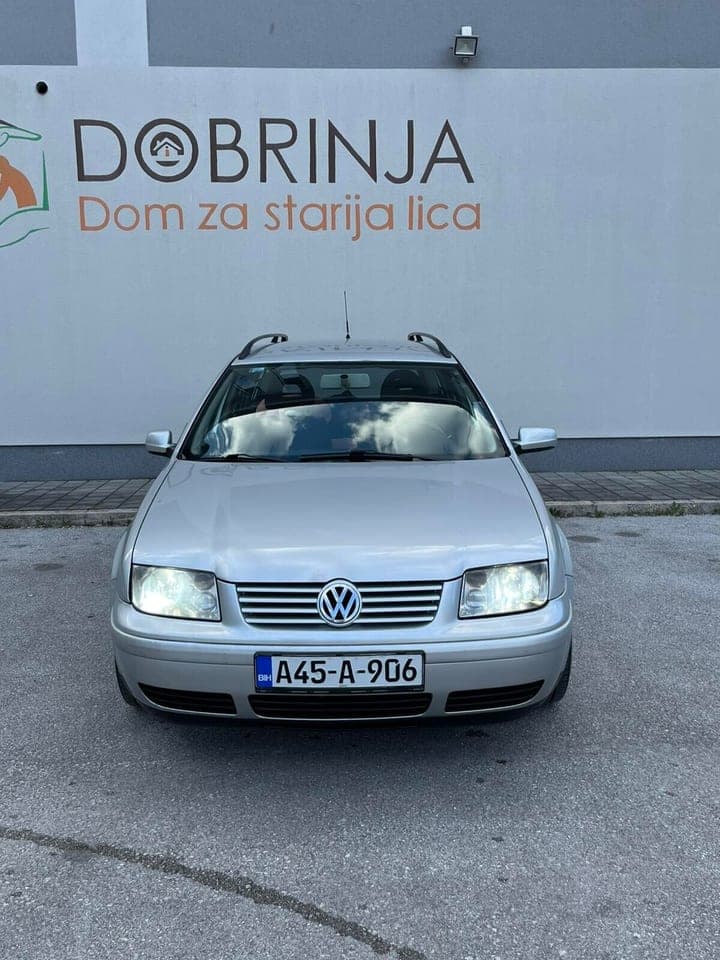 Volkswagen Bora 2002 Sarajevo 1