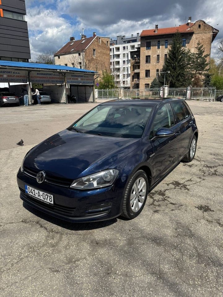 Volkswagen E-Golf 2014 Nevesinje 1