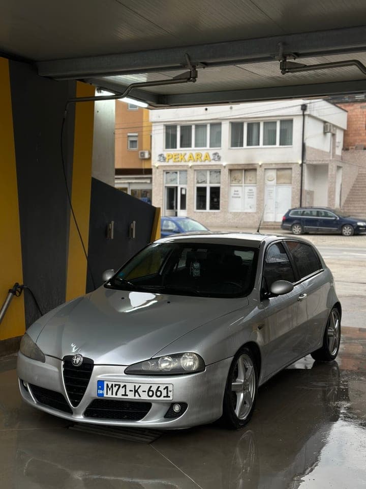 Alfa Romeo Alfa 147 2007 Tešanj 1