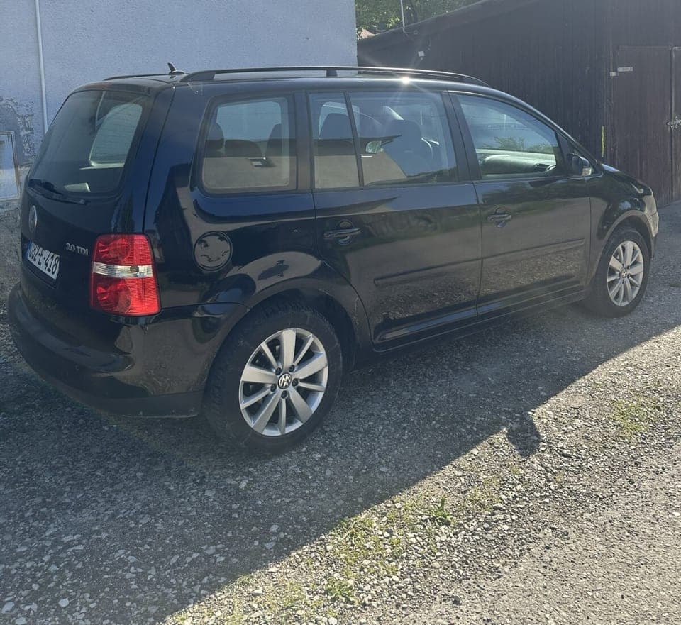 Volkswagen Touran 2006 Doboj 1