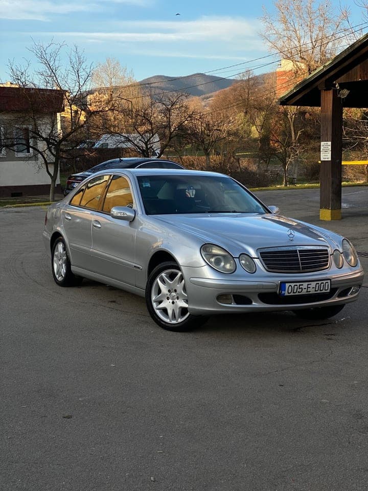 Mercedes-Benz CE 220 2004 Zenica 1