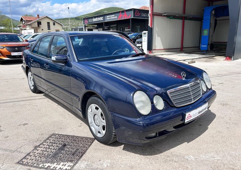 Mercedes-Benz CE 200 2001 Bileća 1