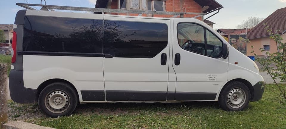 Opel Vivaro 2008 Banja Luka 1