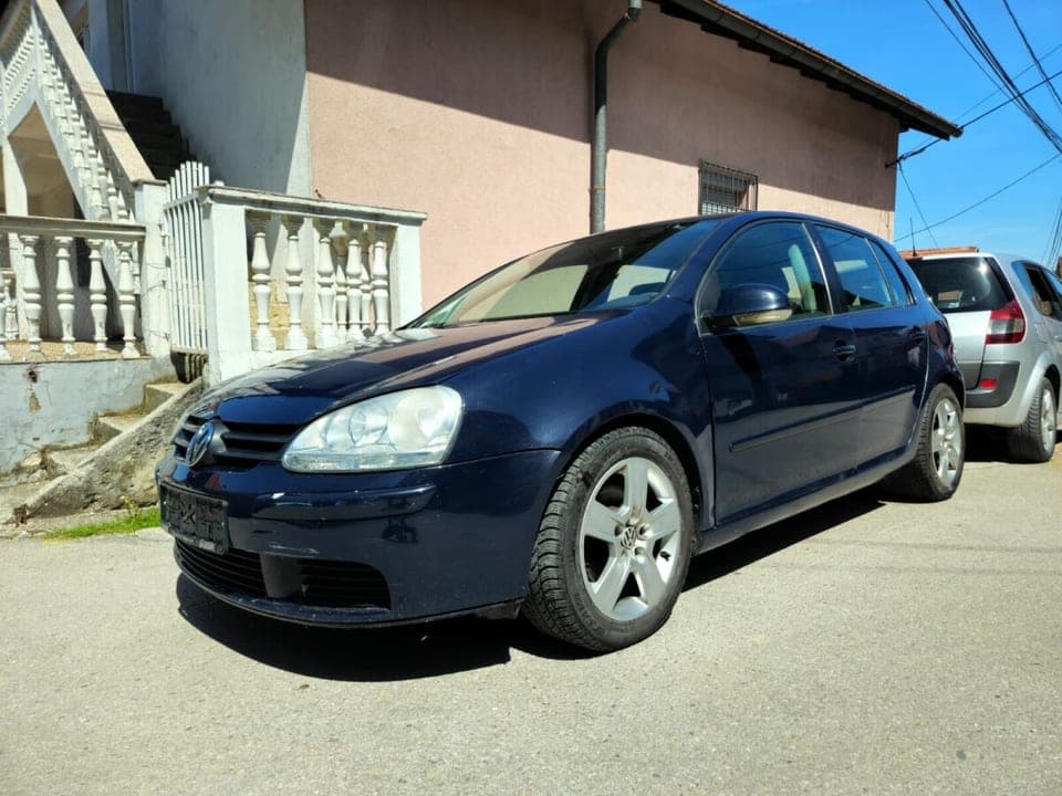 Volkswagen E-Golf 2004 Sarajevo 1
