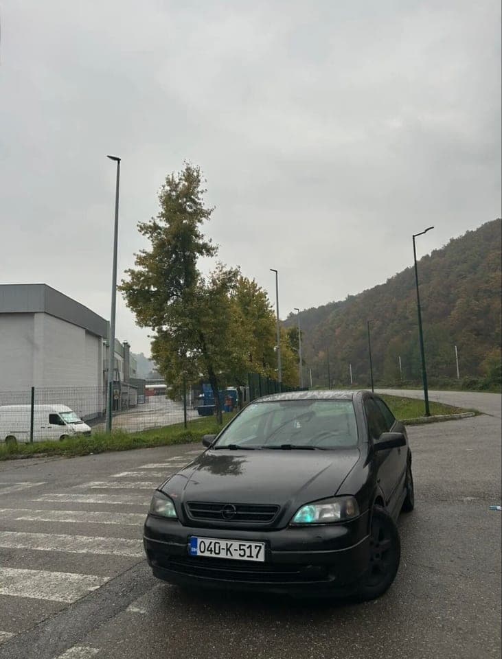 Opel Astra 2000 Sarajevo 1