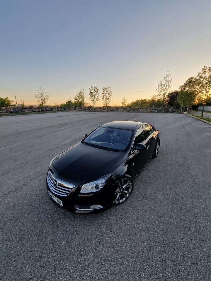 Opel Insignia 2012 Banja Luka 1