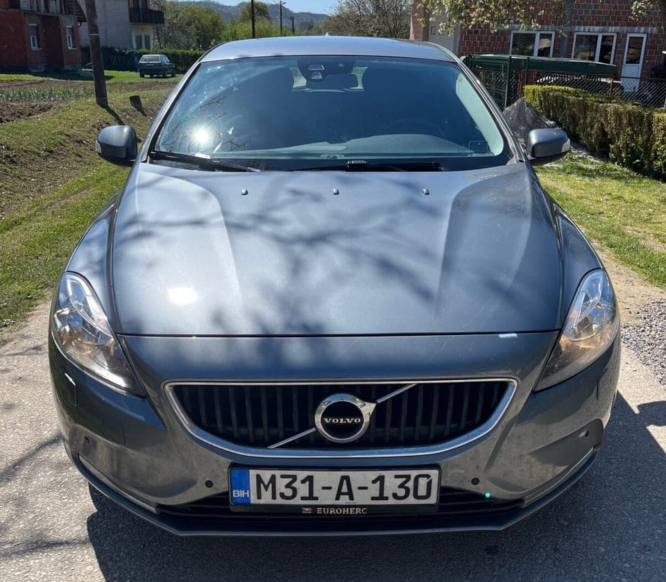 Volvo V40 2018 Novi Grad 1