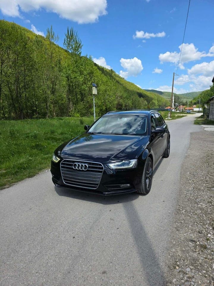 Audi A4 2014 Zenica 1