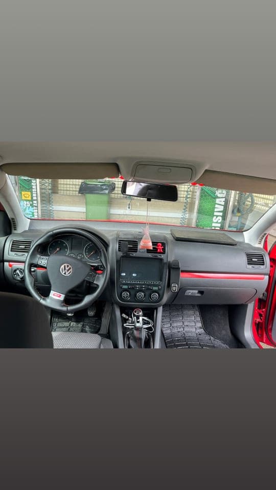 Volkswagen E-Golf 2006 Busovača 1