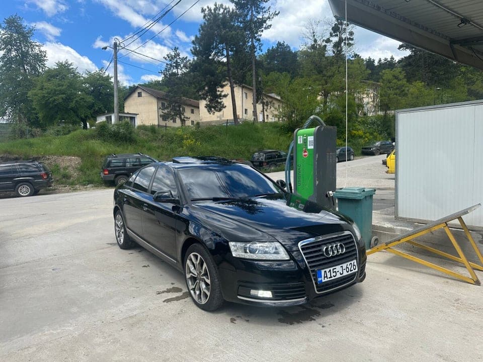 Audi A6 2010 Foča 1