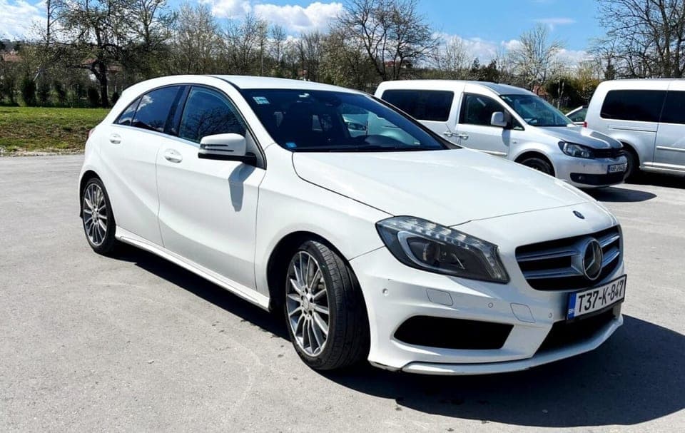 Mercedes-Benz A 200 2013 Visoko 1