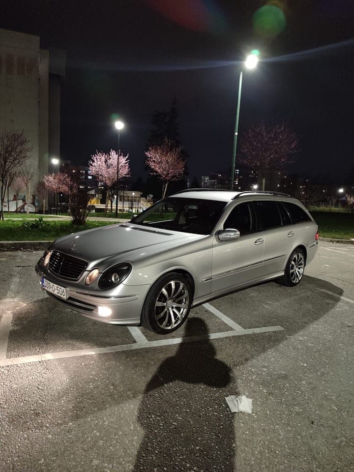 Mercedes-Benz 320 2003 Sarajevo 1