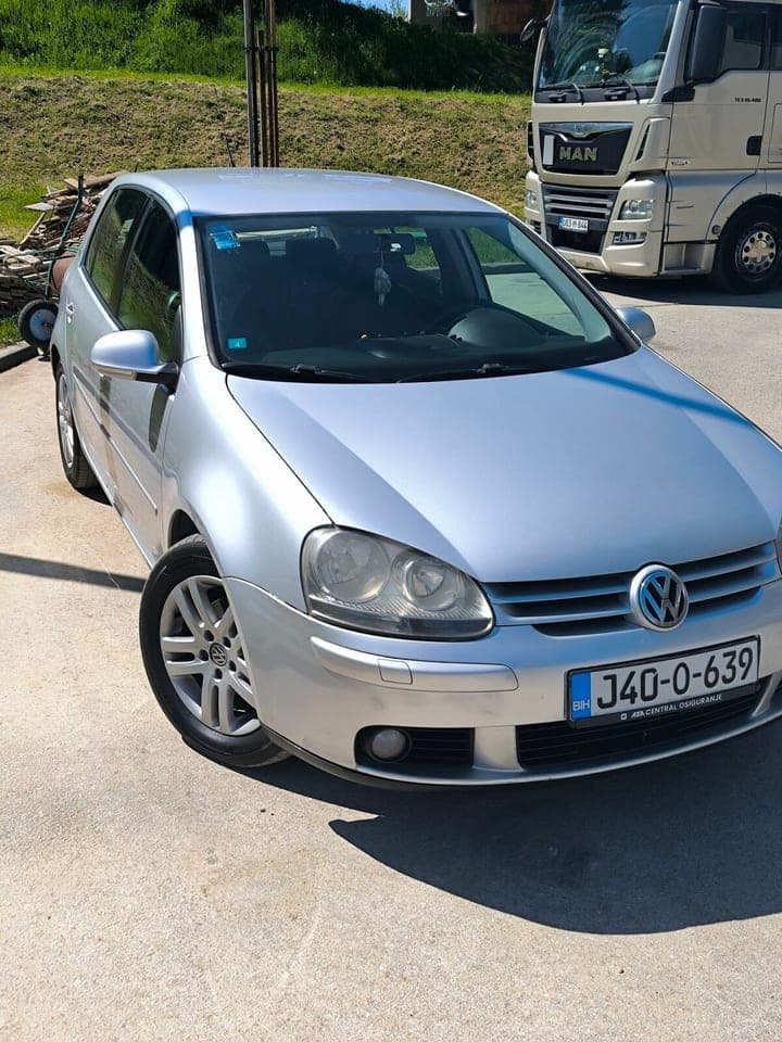 Volkswagen E-Golf 2006 Visoko 1