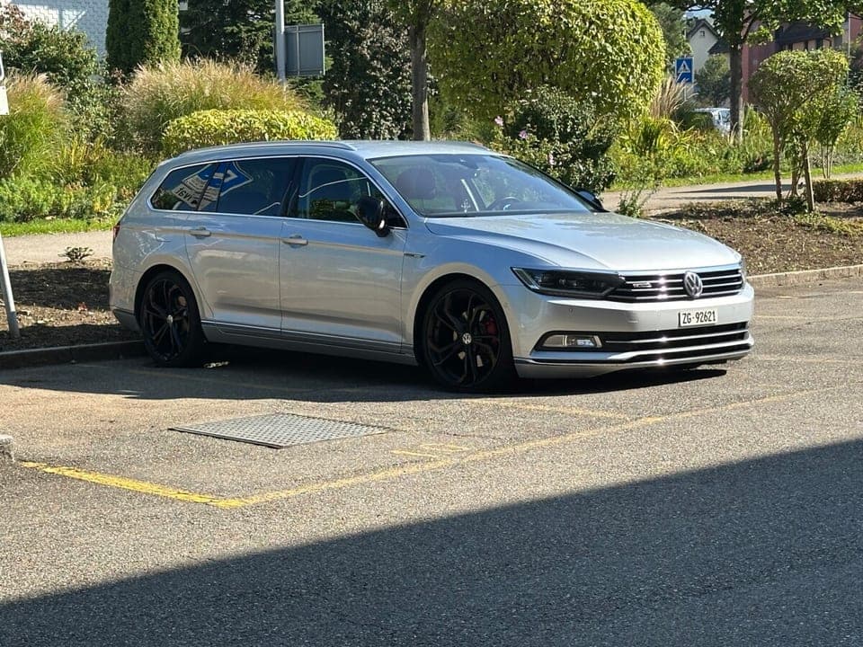Volkswagen Passat 2017 Kalesija 1