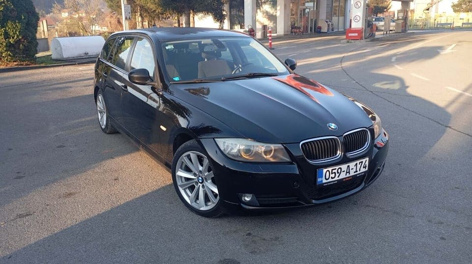 BMW 318 2009 Ugljevik 1