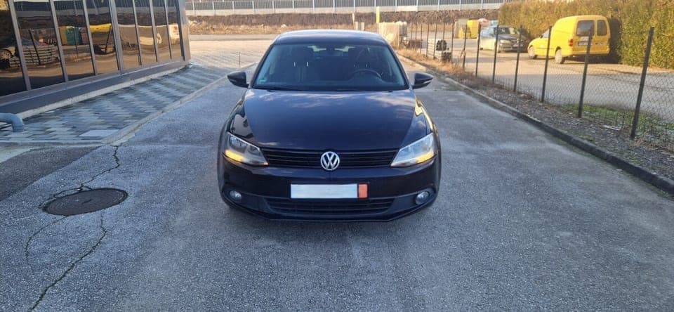 Volkswagen Jetta 2012 Tešanj 1