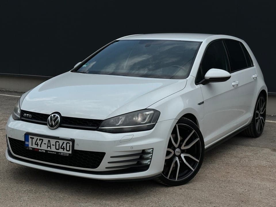 Volkswagen E-Golf 2013 Sarajevo 1