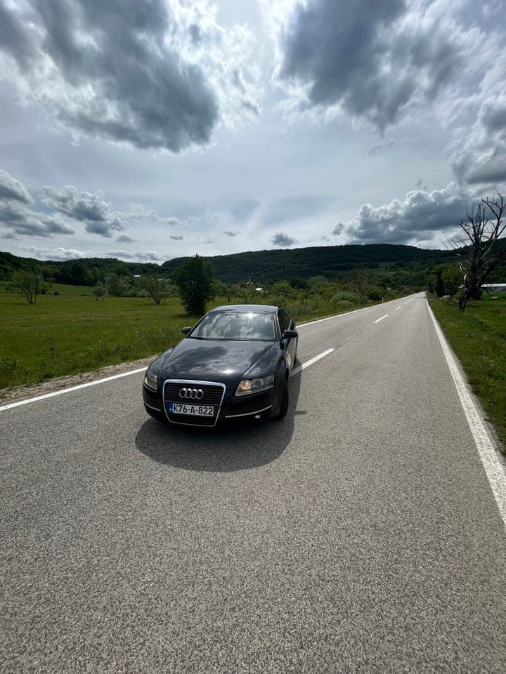 Audi A6 2004 Ključ 1