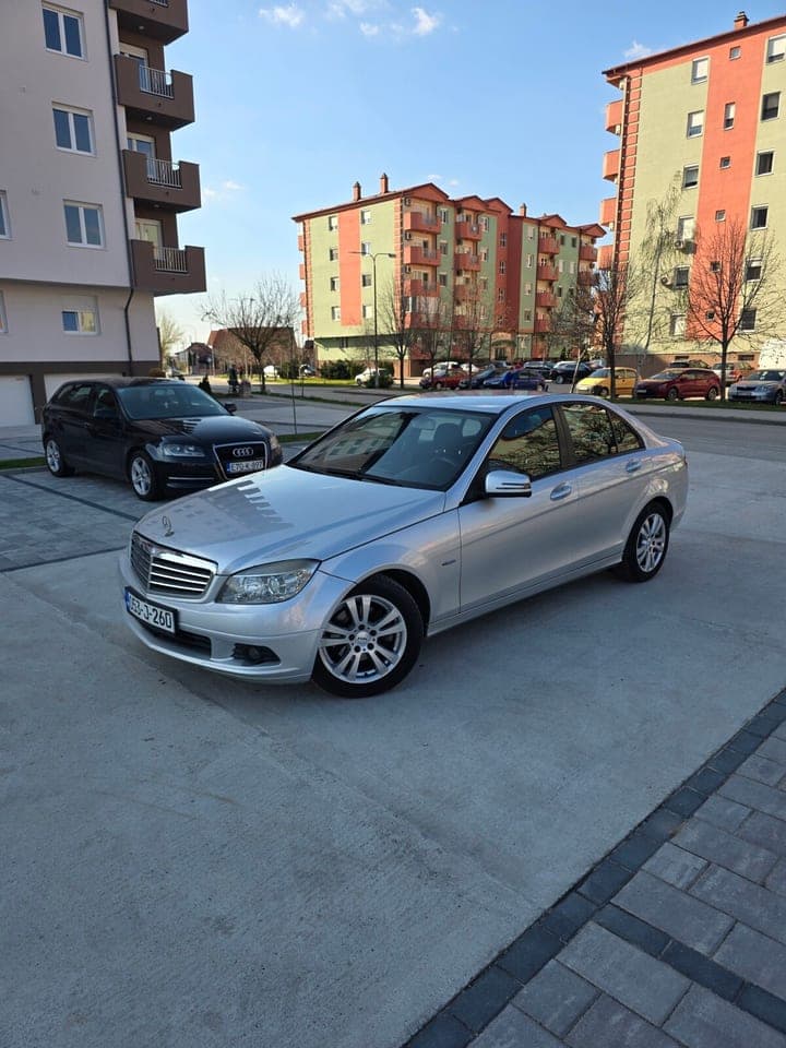 Mercedes-Benz C 200 2010 Bijeljina 1